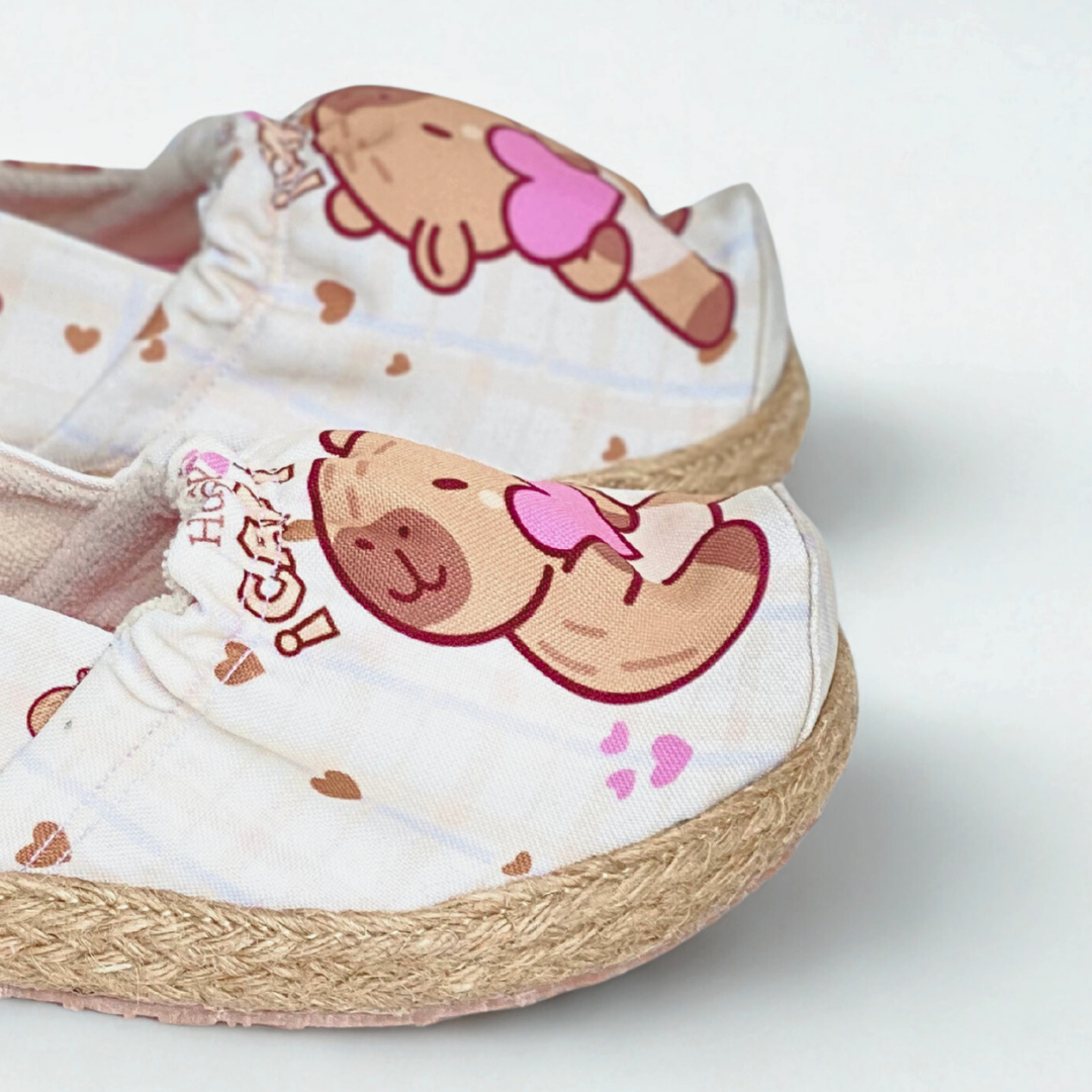 Tradicional  Niña  Capibara