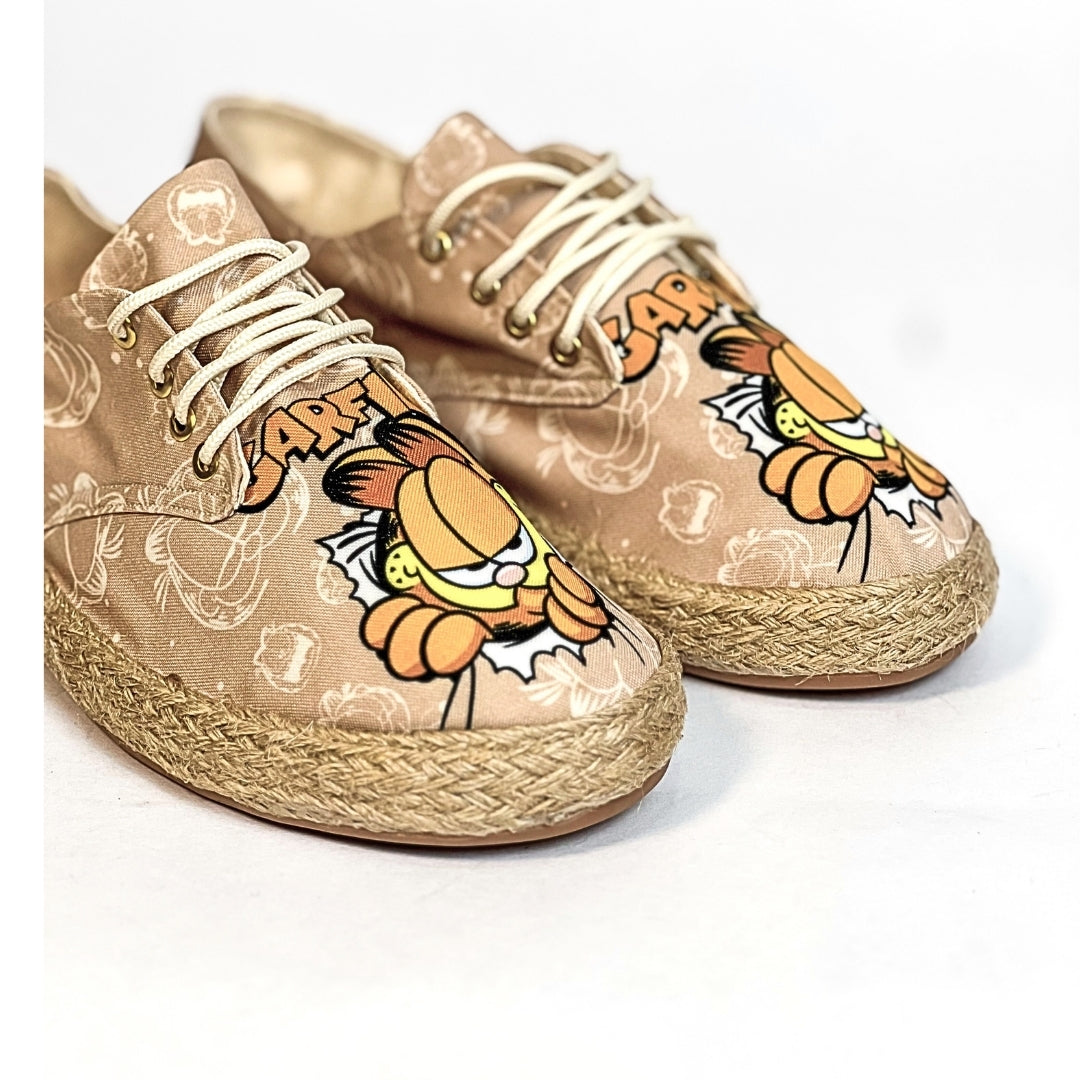 Sport  Dama Garfield
