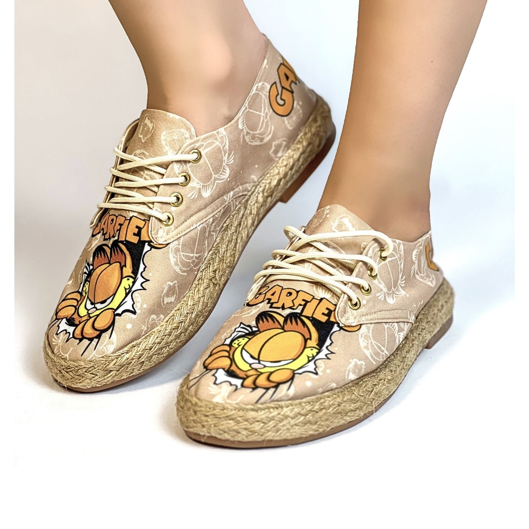 Sport  Dama Garfield