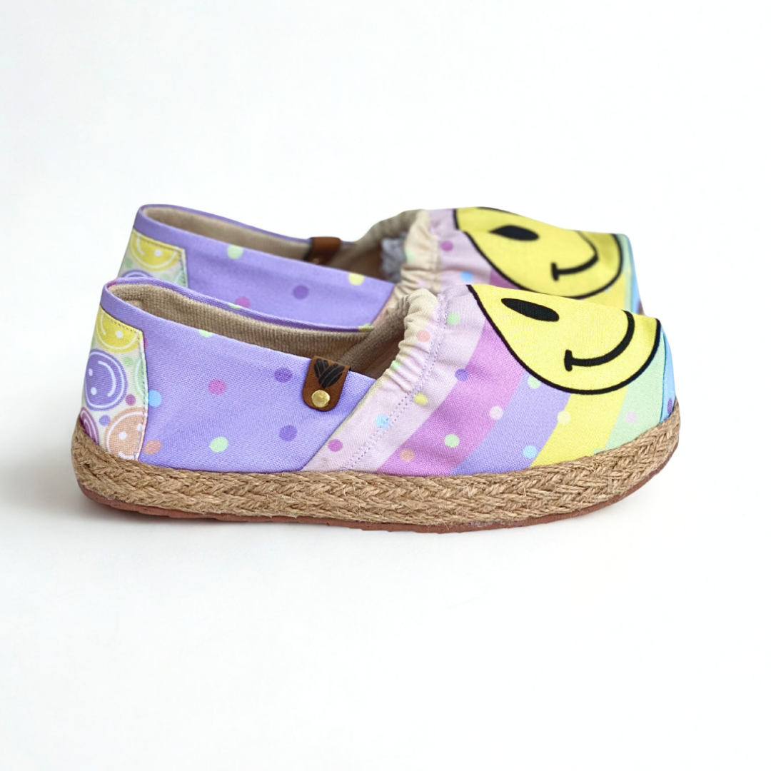 Tradicional  Niña  Happy