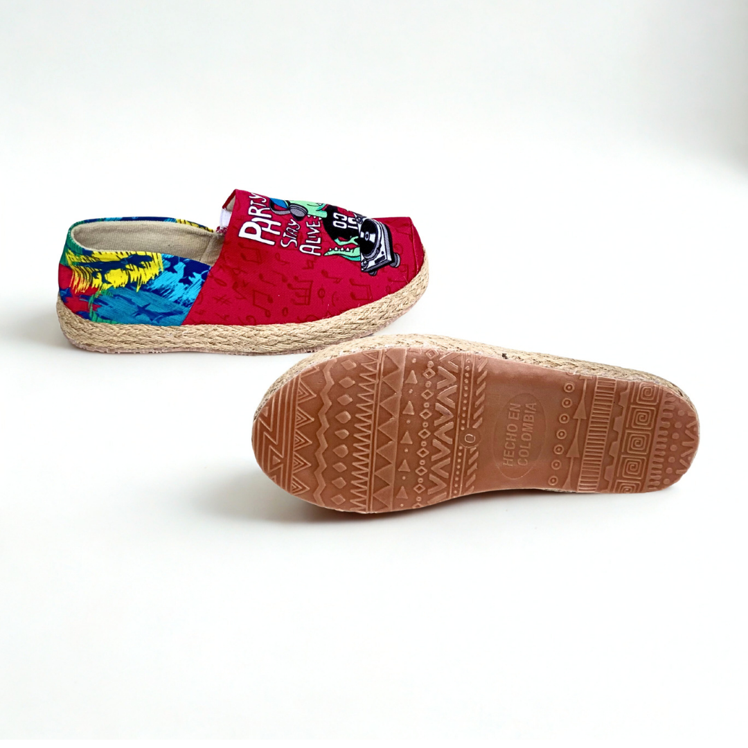 Tradicional Niño Dino party