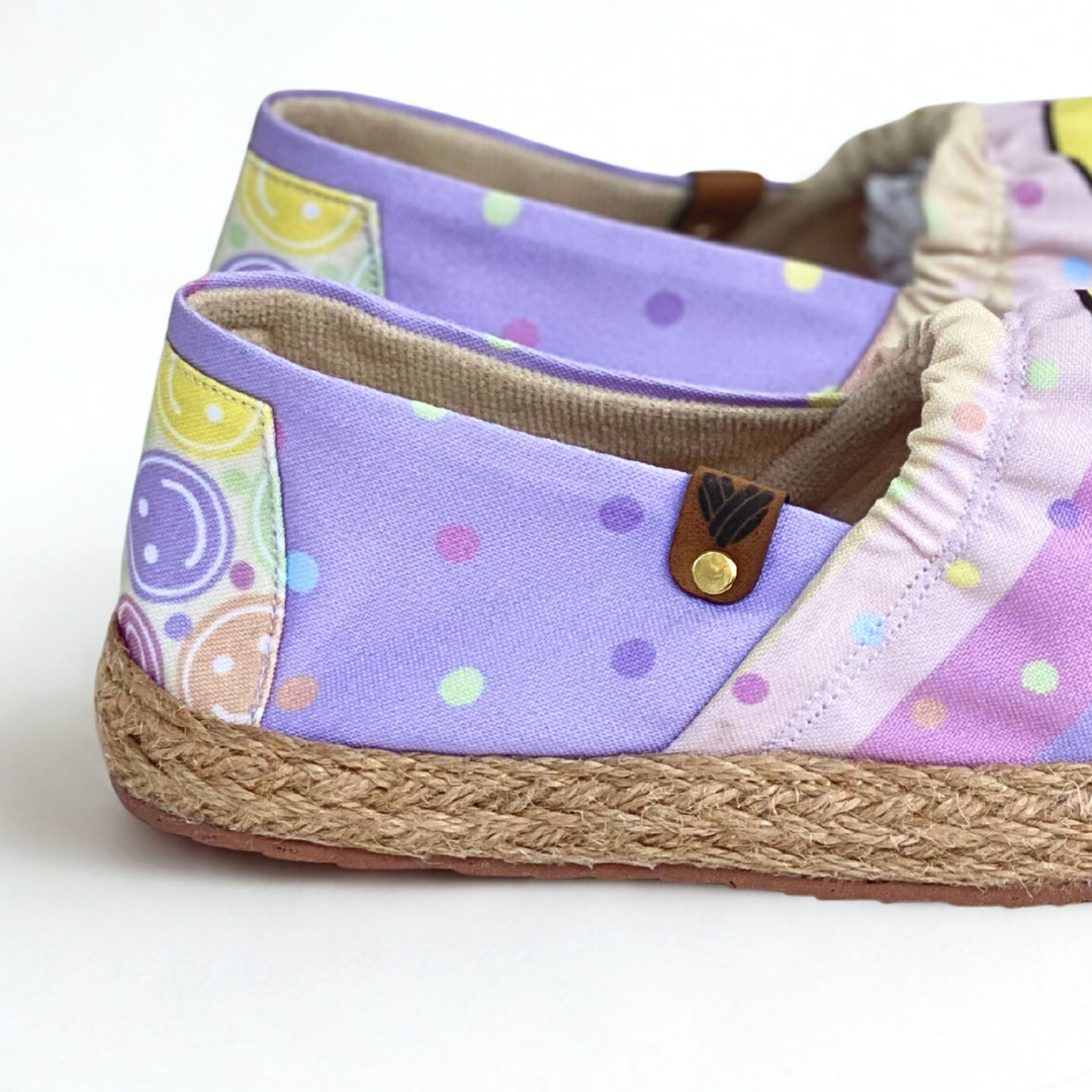 Tradicional  Niña  Happy