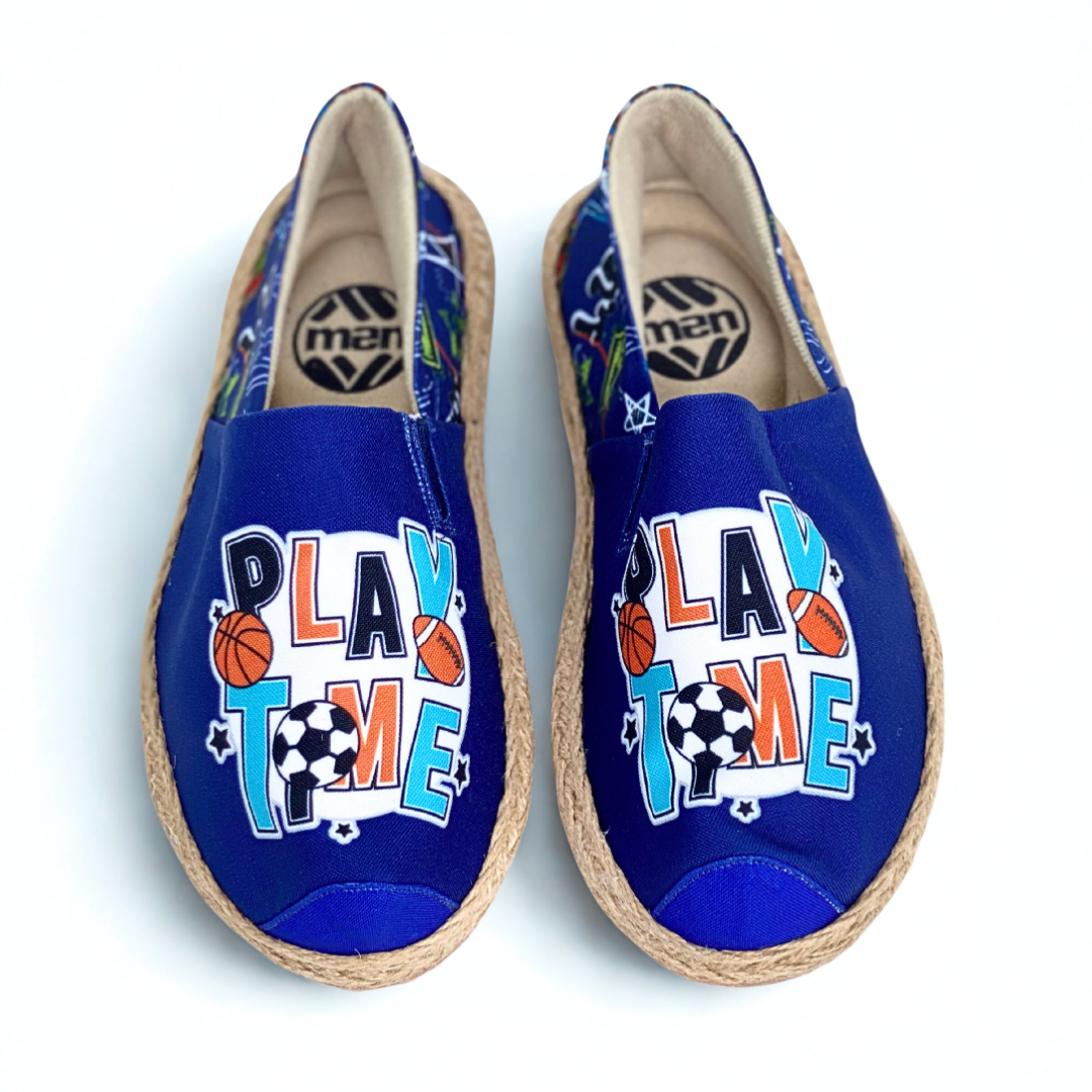 Tradicional Niño Play time