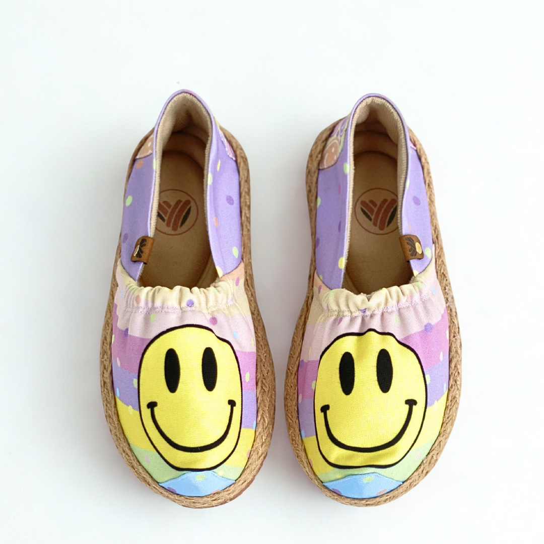 Tradicional  Niña  Happy