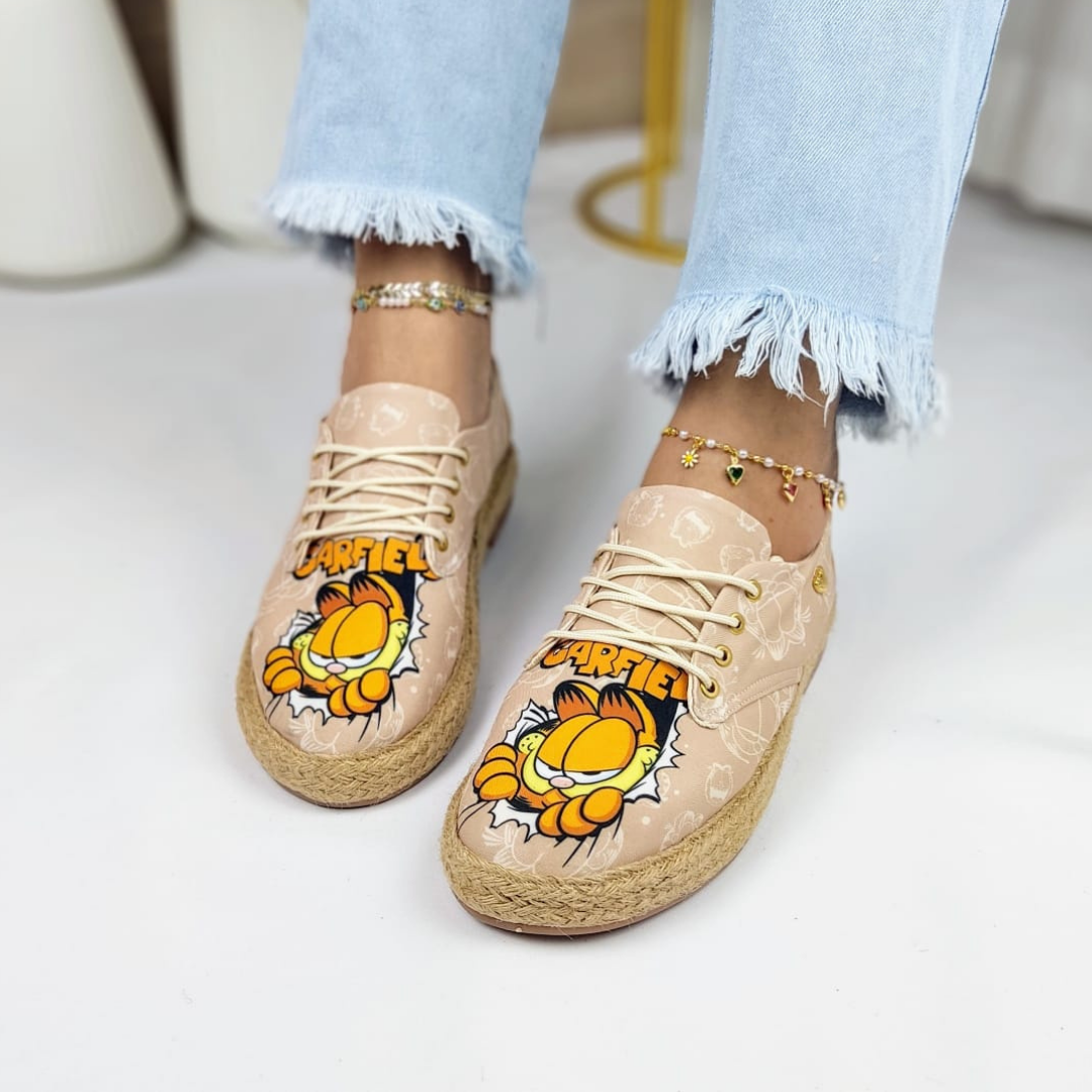 Sport  Dama Garfield
